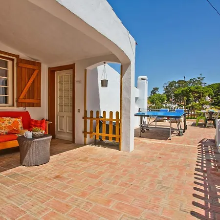 Villa Namibe Na Quinta Da Balaia *